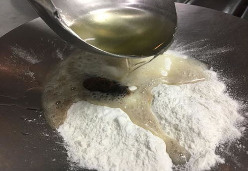 發(fā)面烙餅,我有妙招,照著做外酥里嫩涼了不會硬,越吃越好吃 圖片